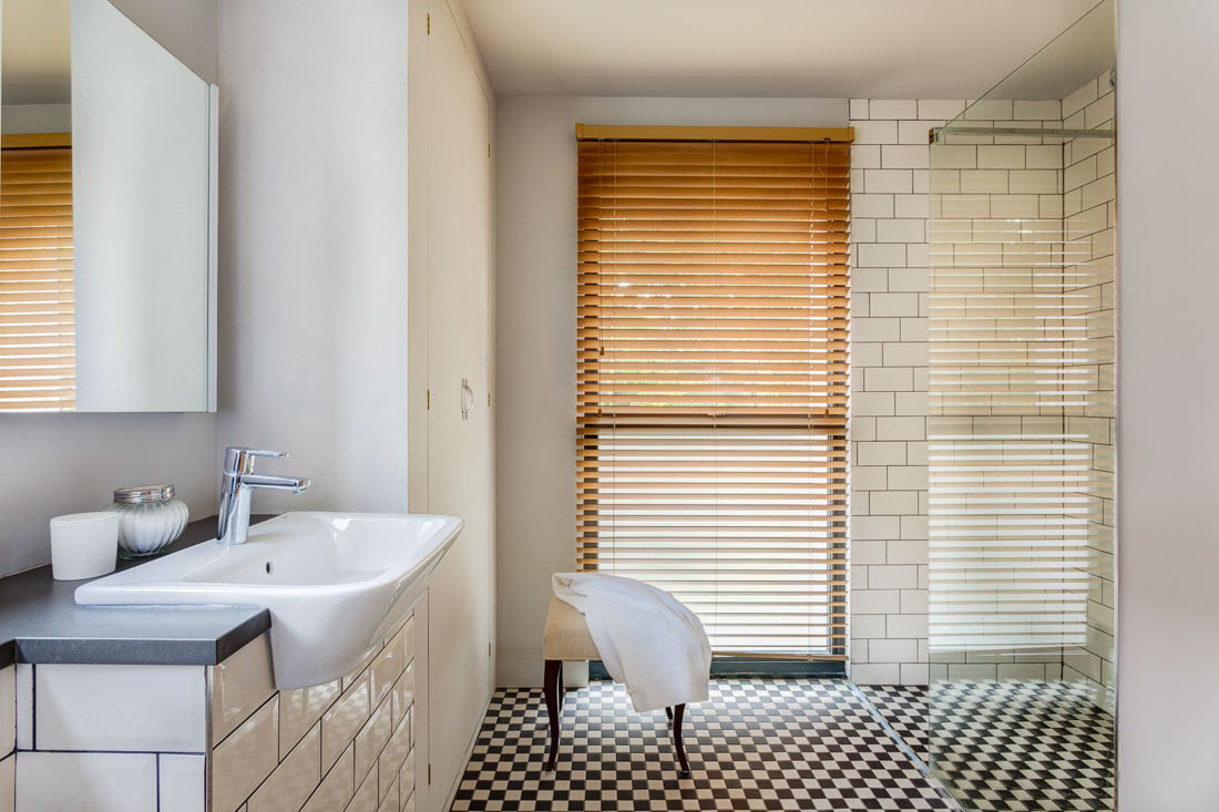 Stacks Image 160